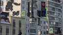 Дорожники закрыли новые секции светофоров, вызвавшие пробки на оживленном перекрестке в Челябинске