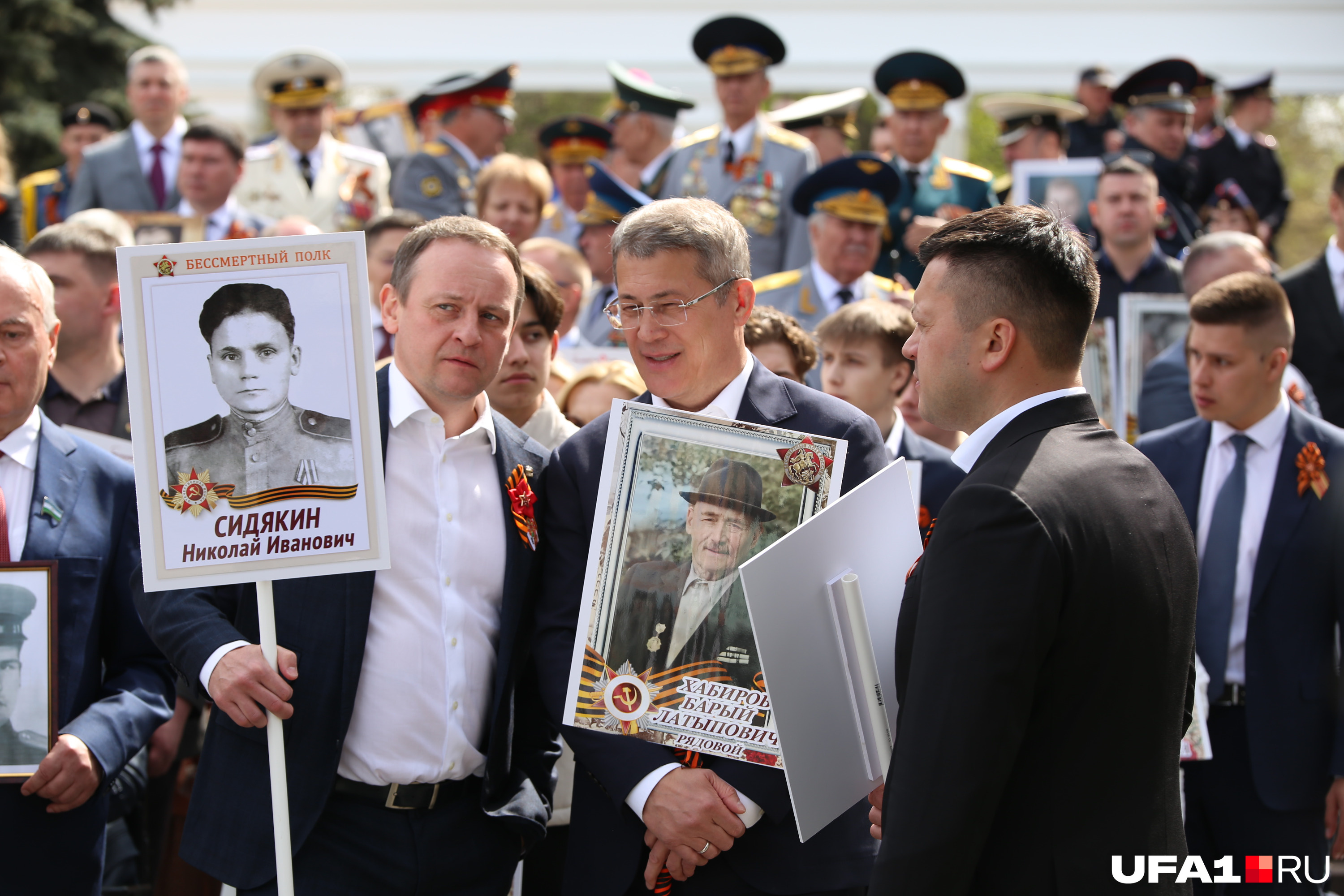 В одном полку отец и дед