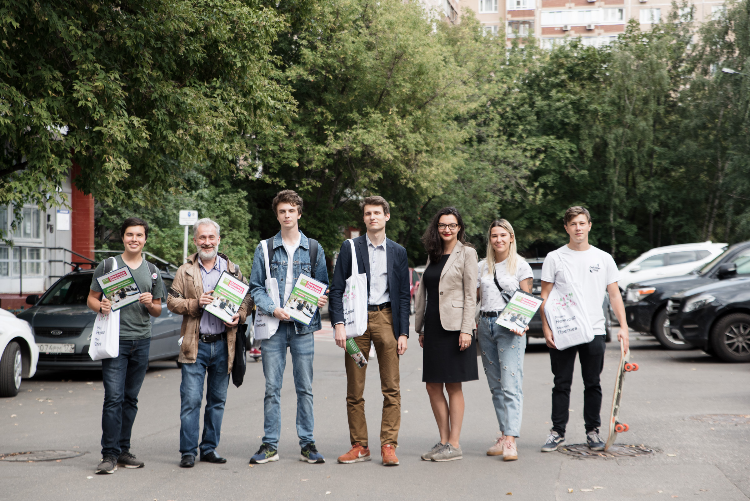 Михаил вместе с командой во время выборной кампании в Бабушкинском районе