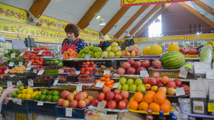 Больше всего подорожали яблоки: показываем, как изменились цены на фрукты в Архангельской области