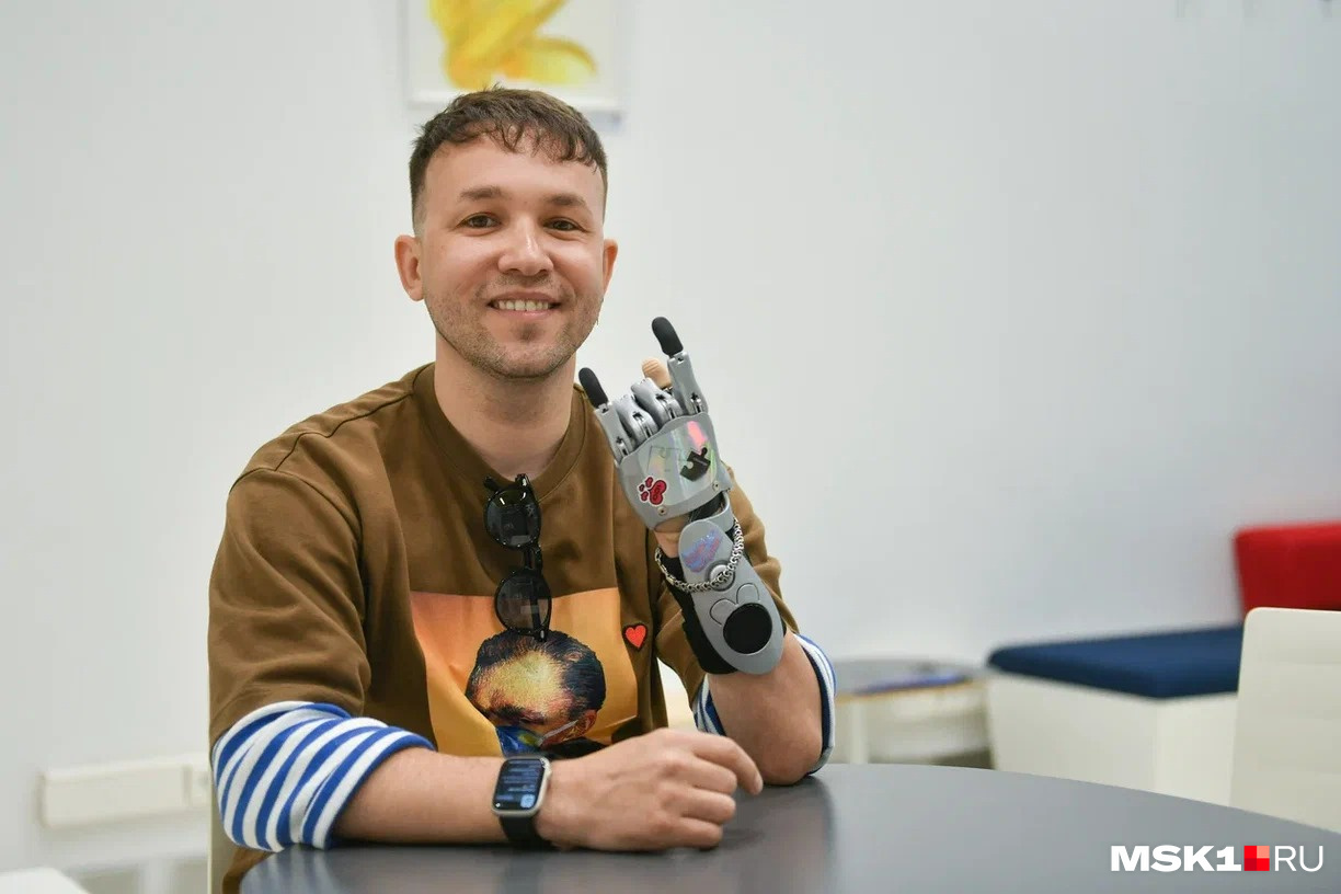 Илья Морковский с 2020 года пилотирует киби-протезы «Моторики»