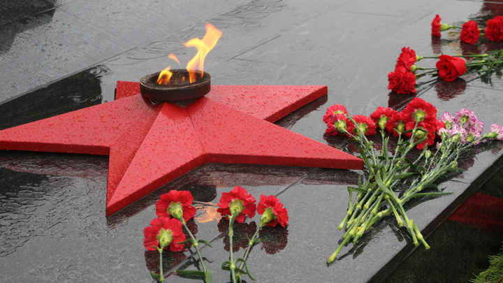 На празднование Дня Победы — в Устьяны: опубликован подробный маршрут парада боевой техники