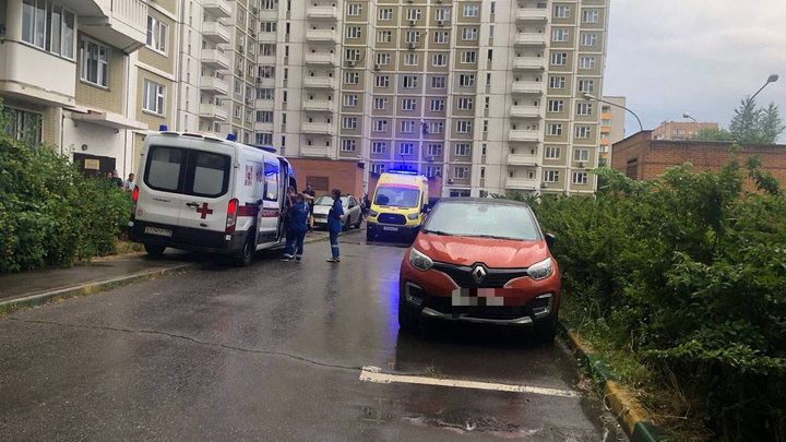 В Москве трехлетний ребенок упал с седьмого этажа