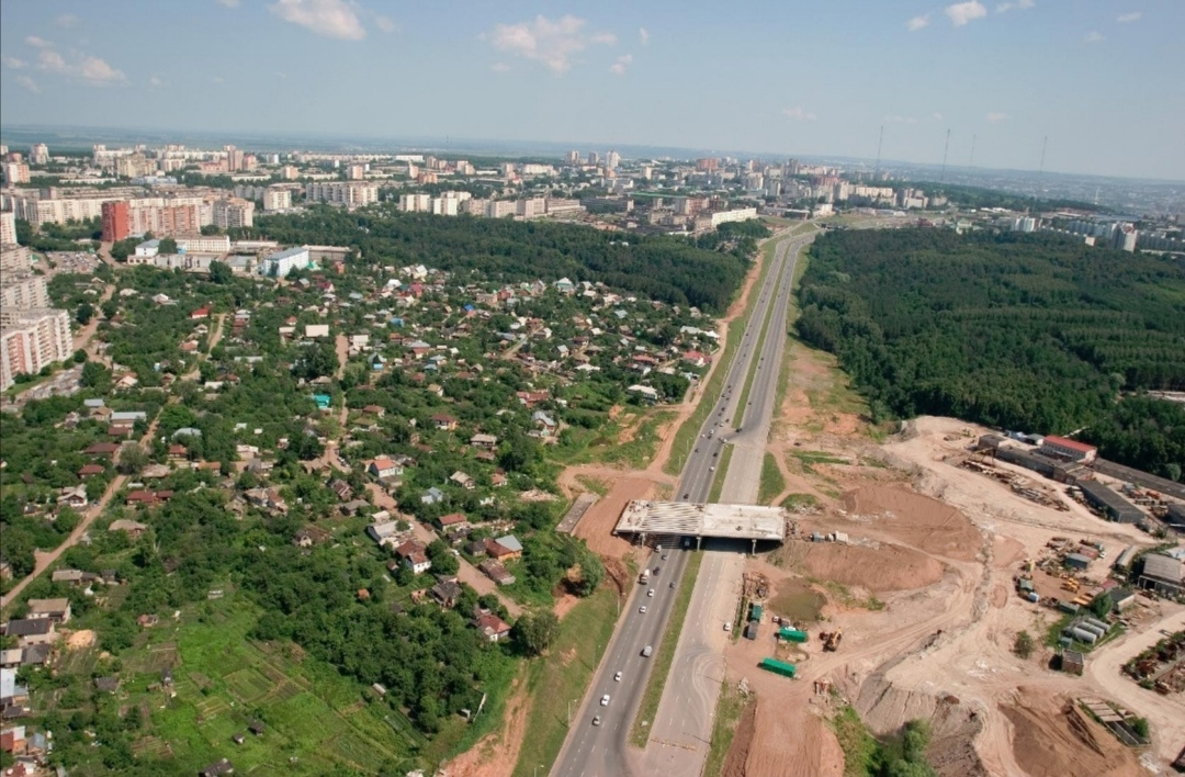 Уфа проспект салавата. Уфа проспект Салавата Юлаева раньше. Проспект Салавата Юлаева до постройк. Инорс Уфа 2022 с высоты птичьего полета. Шумавцовский мост Уфа.