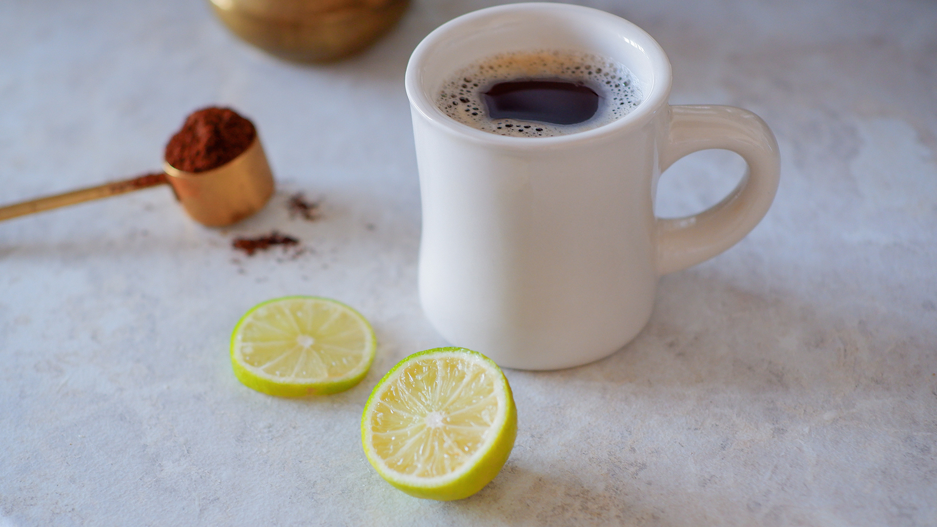 Как я раньше не пробовал? 3 медицинских факта, после которых вы полюбите кофе с лимоном