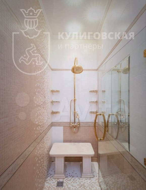 Просторная душевая Просторная душевая