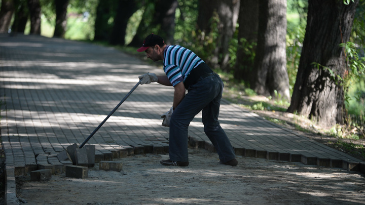 «Несчастного отправляли на работу»: в Казани парня с инвалидностью удерживали в рабочем доме