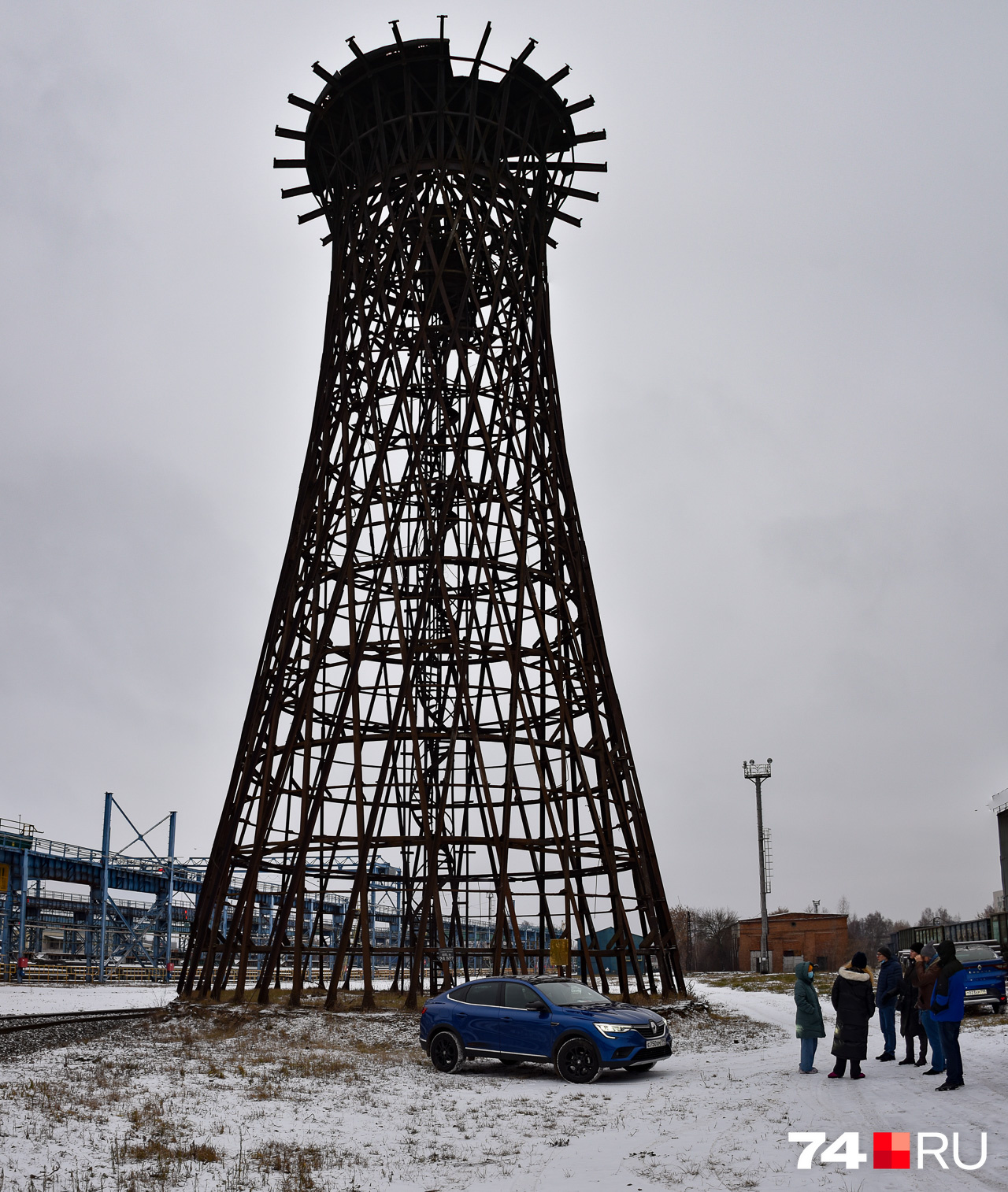 Это основание водонапорной башни, разработанное знаменитым инженером Владимиром Шуховым. Несмотря на предельно функциональную форму, выглядит арт-объектом