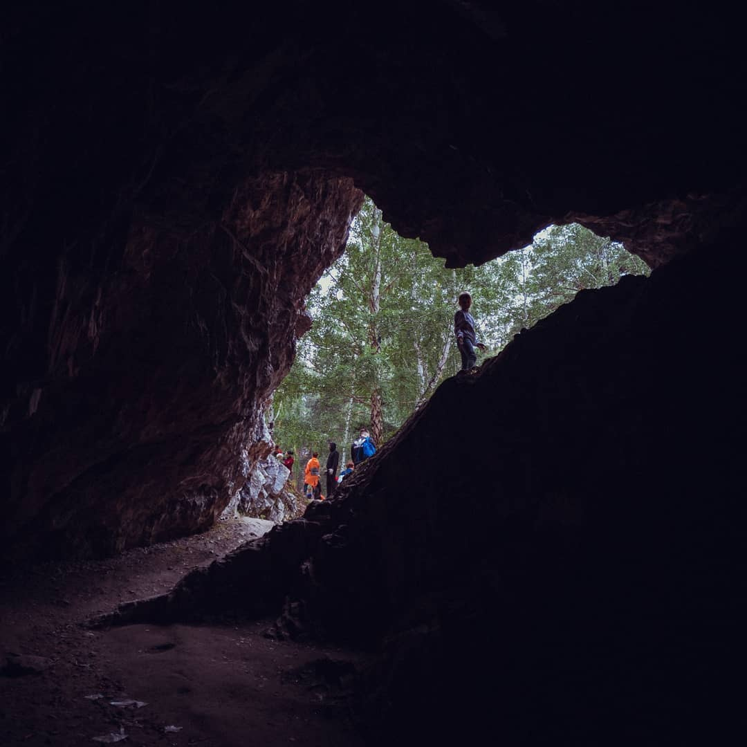 Мраморная пещера в Сугомаке