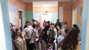 И больные, и здоровые: в детской поликлинике Ярославля ответили недовольным очередями родителям