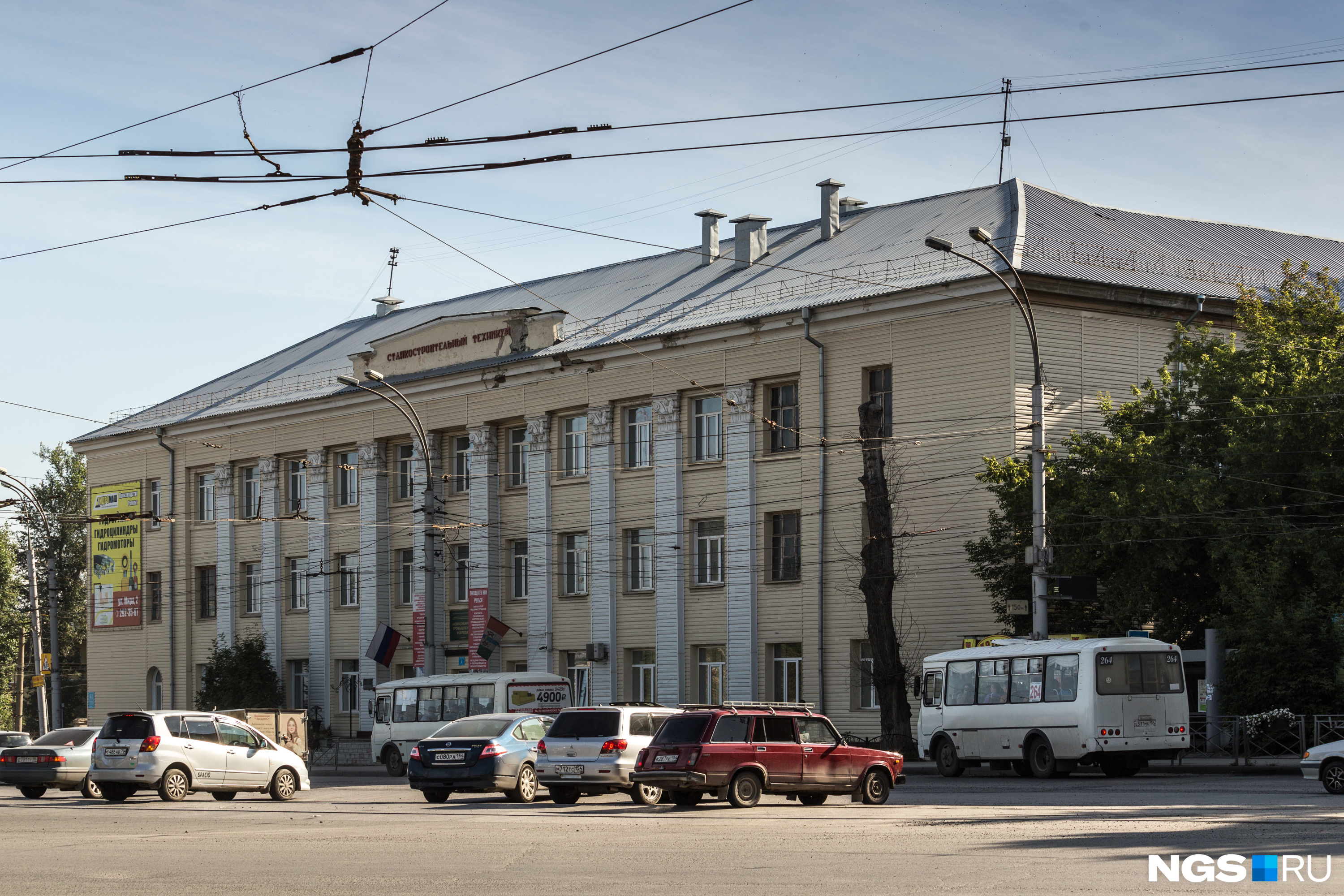 Программу обучения в ссузах постоянно меняют в соответствии с тем, что потребуется выпускникам при трудоустройстве Программу обучения в ссузах постоянно меняют в соответствии с тем, что потребуется выпускникам при трудоустройстве