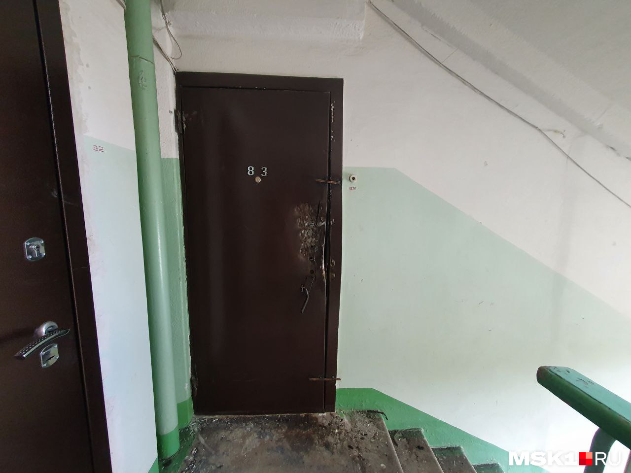 Дверь квартиры Казанцевых