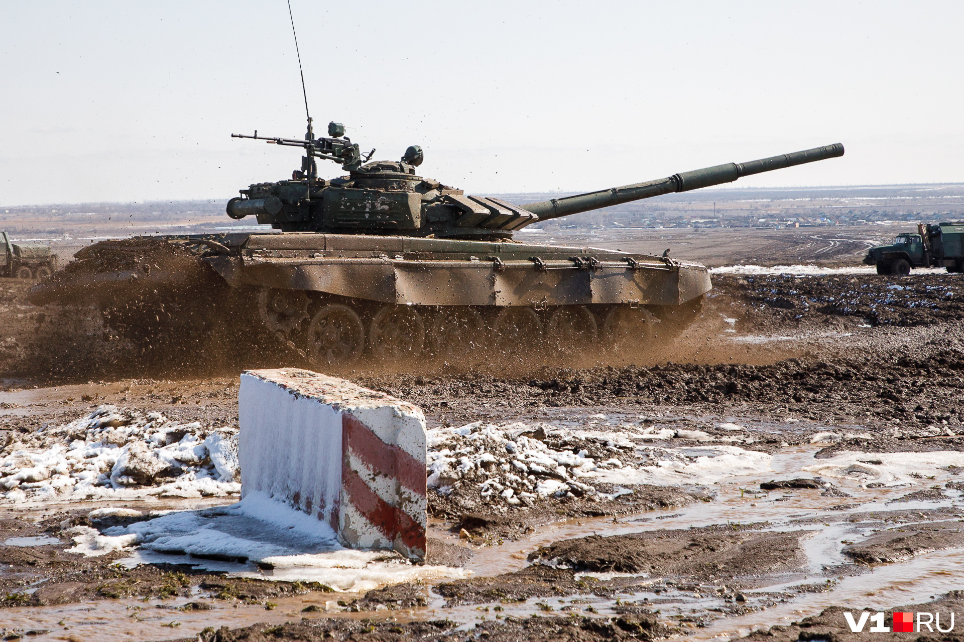 На Украину обещают поставить больше танков