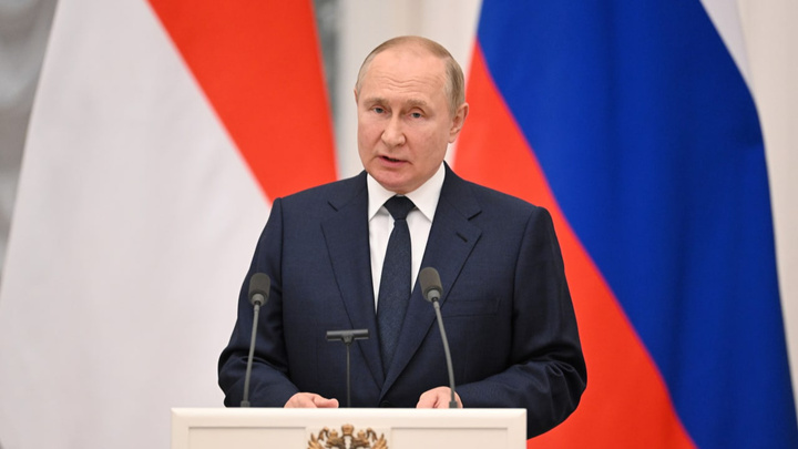 Путин ответил на слова британского премьера о женщине во главе России: новости о санкциях и спецоперации за 30 июня