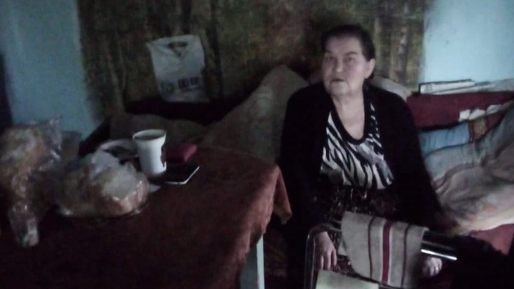 Прокуратура проверит балейский дом престарелых после новости о бабушке-инвалиде, которую месяц не могут забрать из полуразрушенной квартиры