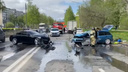 Опубликовано видео массового ДТП в Нижнем Новгороде. Водитель BMW ехал без номеров и с телефоном в руках