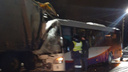 «Спешил домой»: в Ярославле пассажирский автобус на скорости влетел в фуру