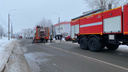 Территорию оцепили и стоят пожарные машины: что происходит у драмтеатра в Архангельске