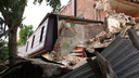 Власти снесут дом в центре Ростова, крышу которого проломили, но обещали отремонтировать