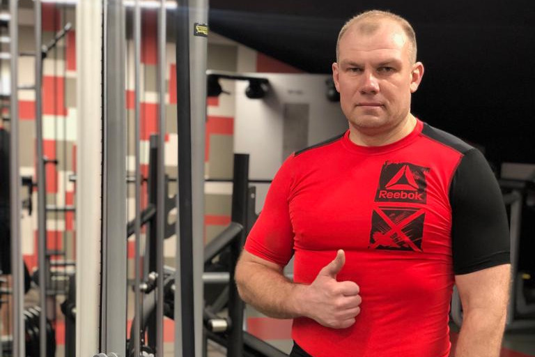 Депутат в спортзале Депутат в спортзале