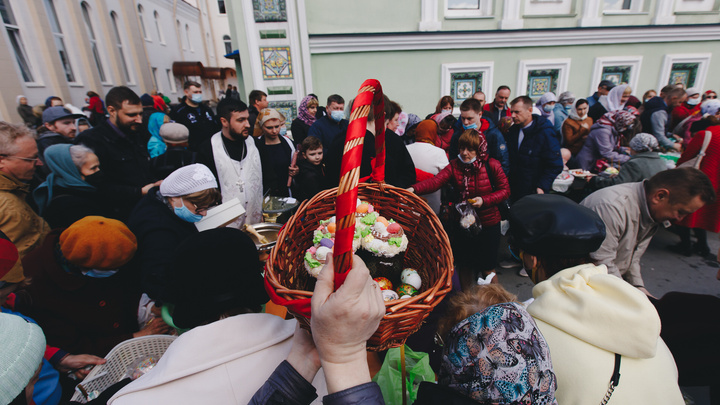 Где в Челябинске освятить куличи на Пасху. Публикуем расписание праздничных служб в храмах