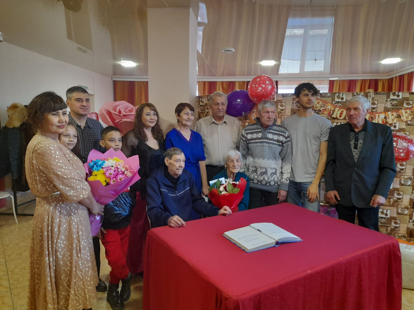 100-летний юбилей отметила жительница Забайкалья Зоя Максимова