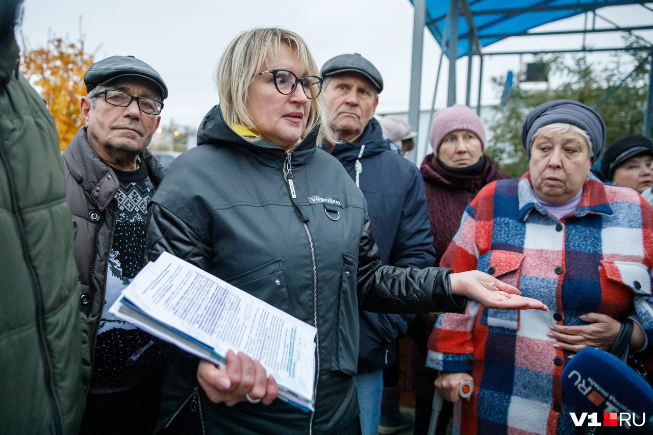 Жители поселка возмущены отношением властей Жители поселка возмущены отношением властей