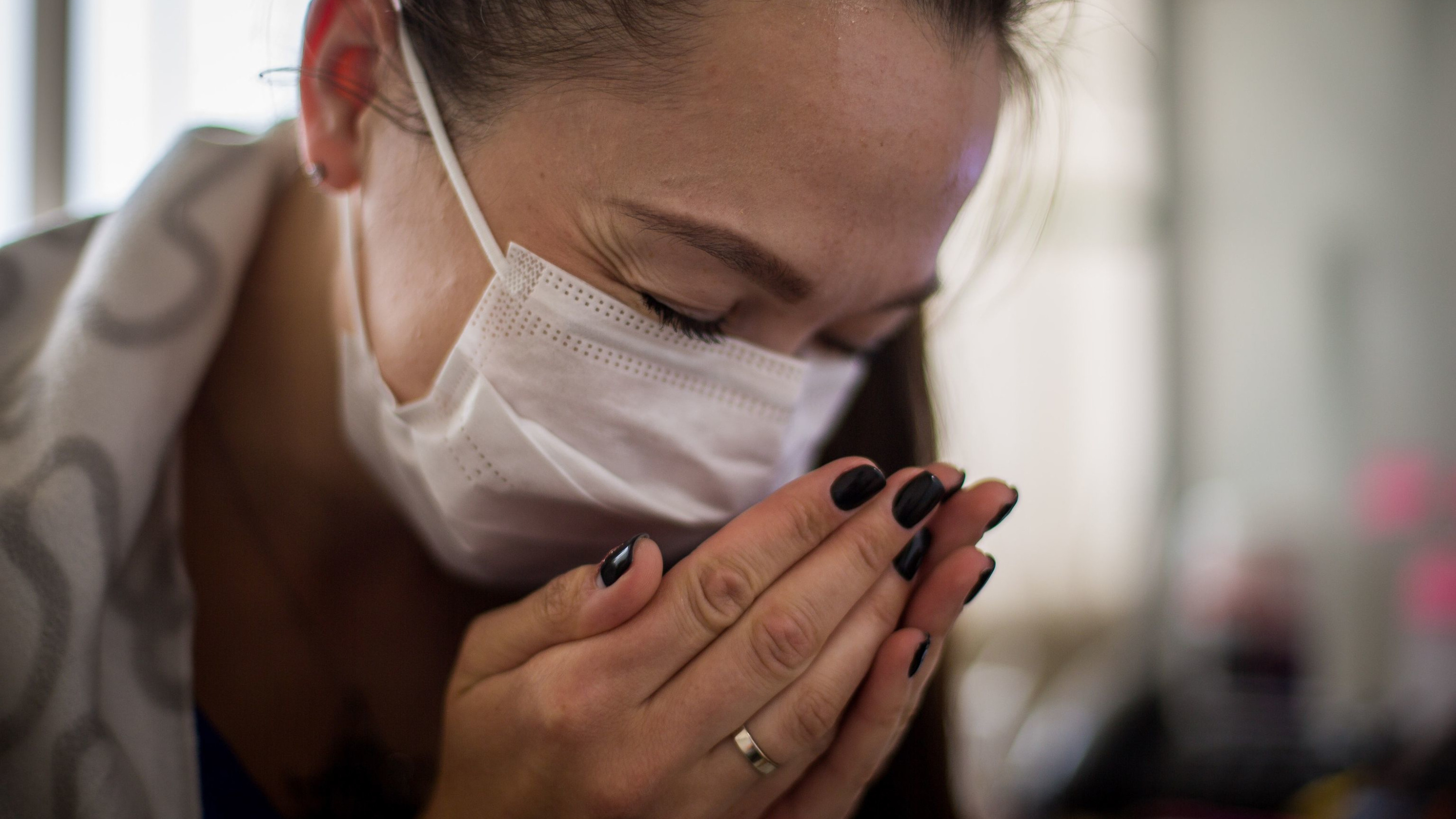 Не зовите их гонконгским и свиным: в НИИ гриппа рассказали, насколько опасны вирусы, заражающие россиян, и чего ждать дальше