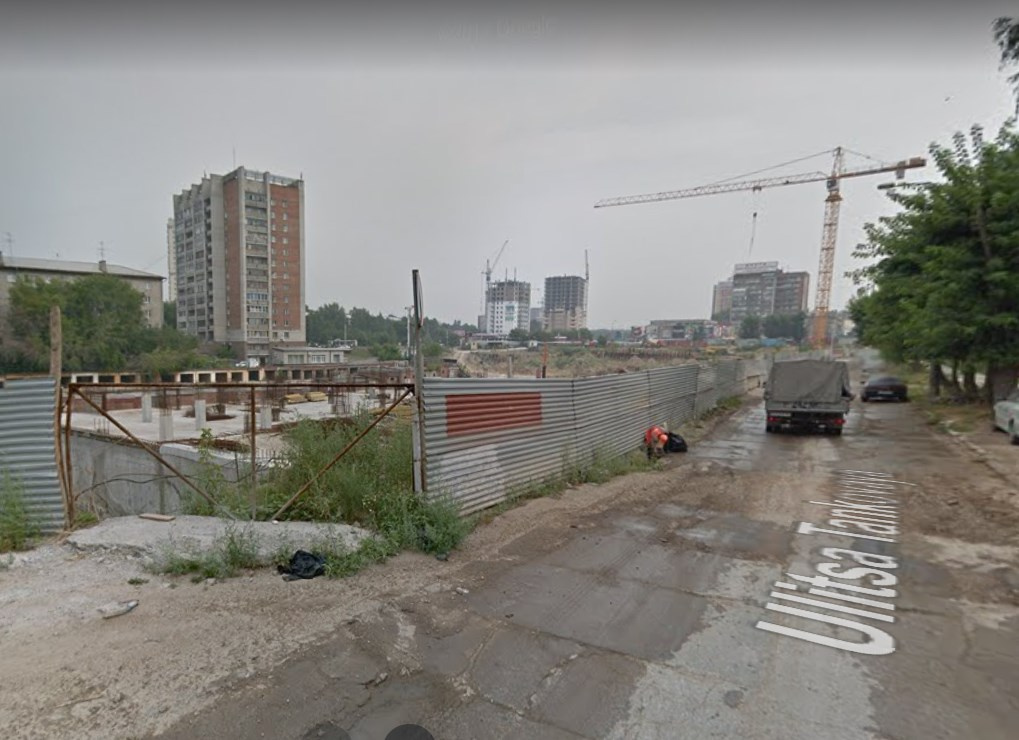 Вид на стройплощадку ТРК «Европейский» в 2010 году