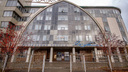 Бизнес-центр «Якутия» с 10-метровым атриумом выставили на продажу в Новосибирске — сколько за него хотят