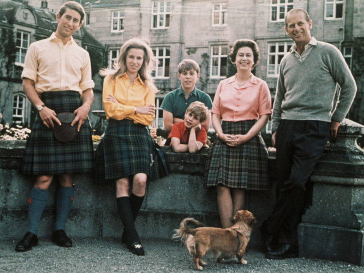 Королевская семья в Балморале, 1972 год