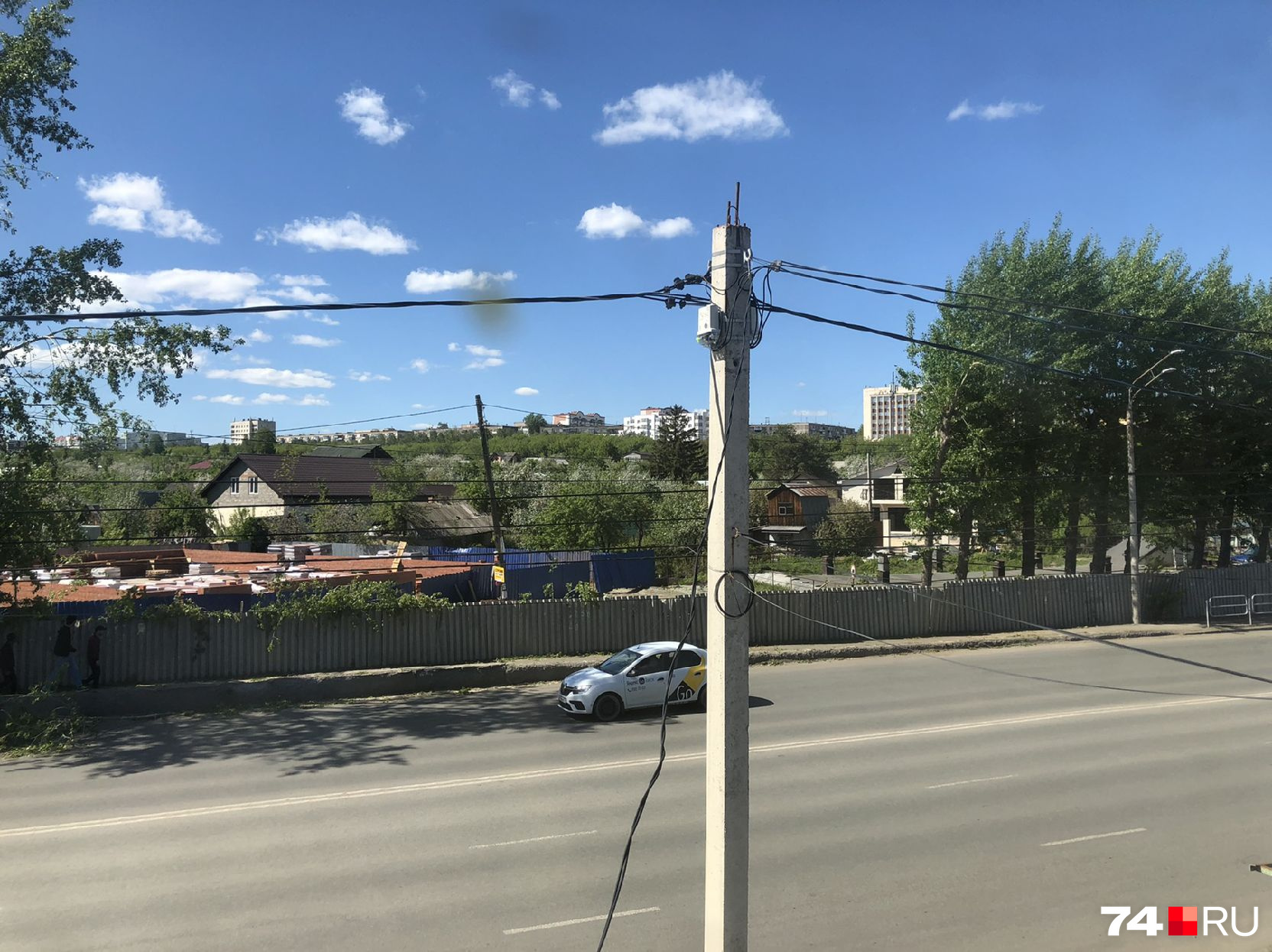 Всю аллею вырубать пока не планируют, заверил председатель СНТ Всю аллею вырубать пока не планируют, заверил председатель СНТ
