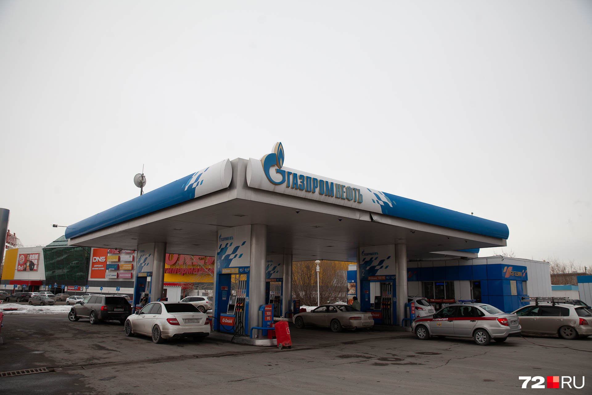 На тюменских заправках цена на топливо неизменна 
