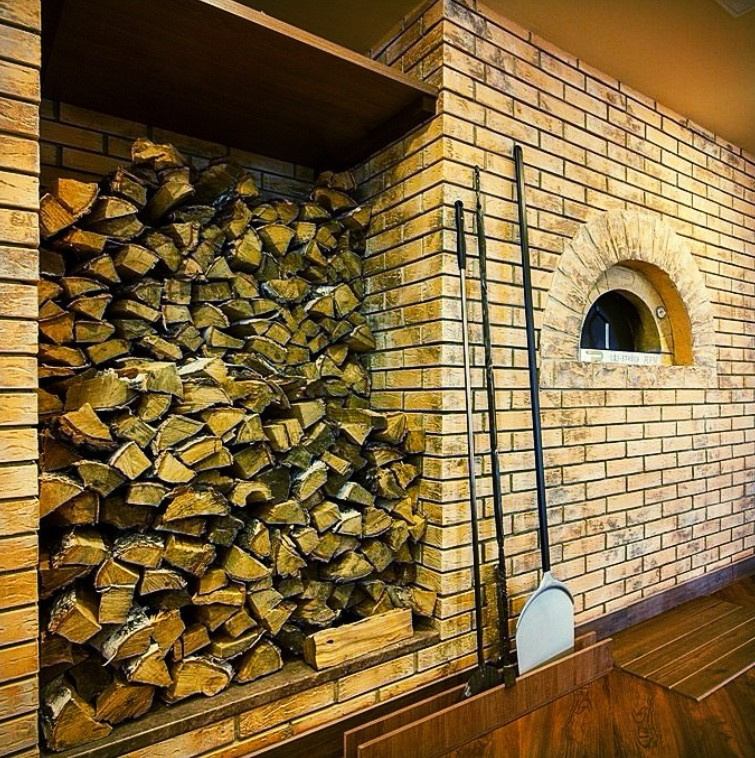 В «Пиццбурге» гордились дровяной печью