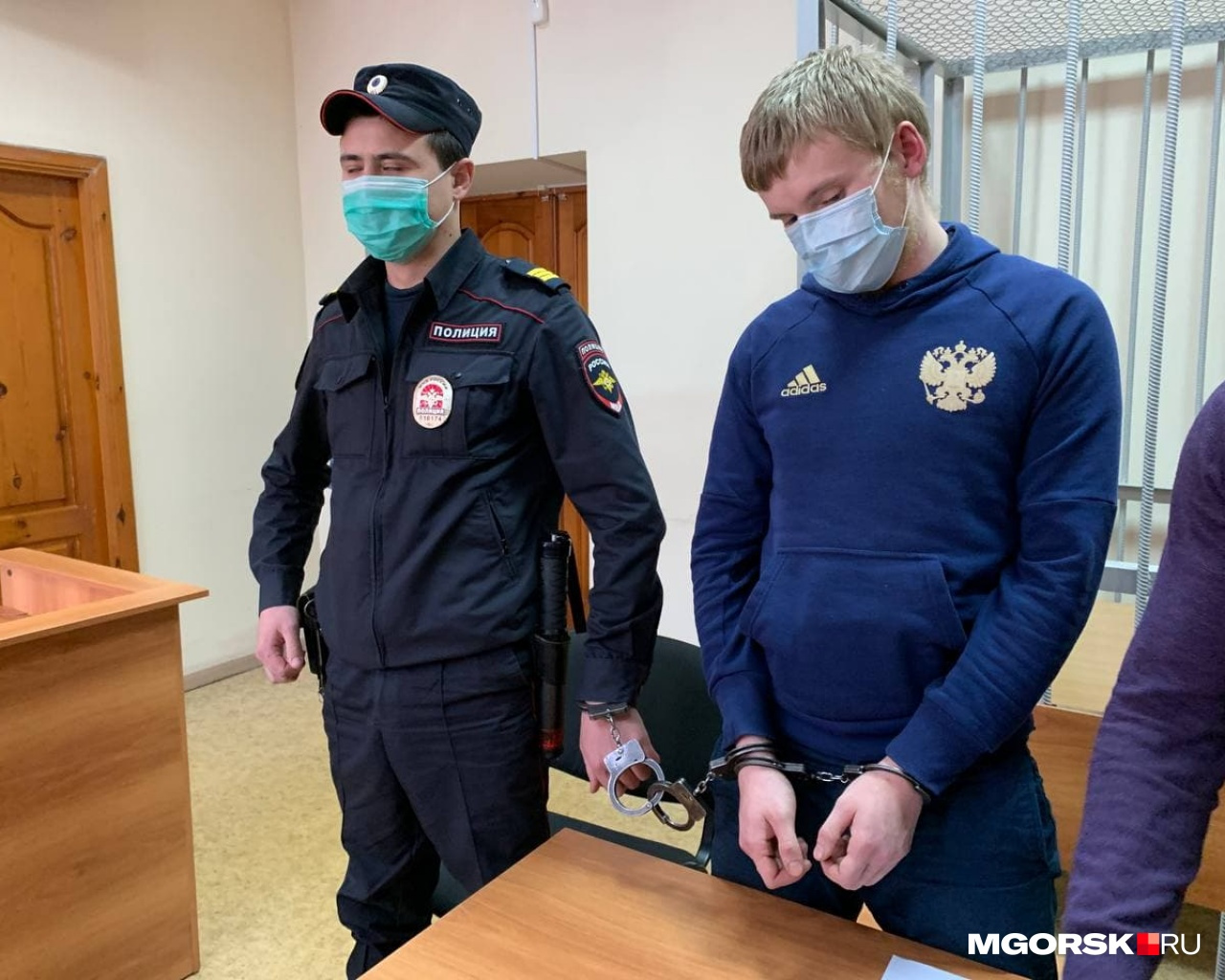 Подозреваемому в убийстве автомобилиста Андрею Решетникову 21 год Подозреваемому в убийстве автомобилиста Андрею Решетникову 21 год
