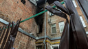 Жильцам сгоревшего дома купца Челышева предложили скинуться на реставрацию