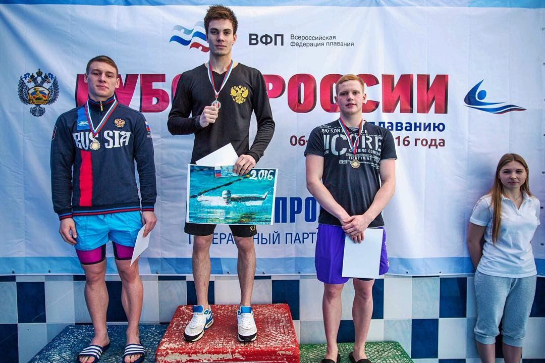 Владимир Кудряшов имеет звание мастера спорта международного класса. Его коронная дисциплина — 200 метров баттерфляем