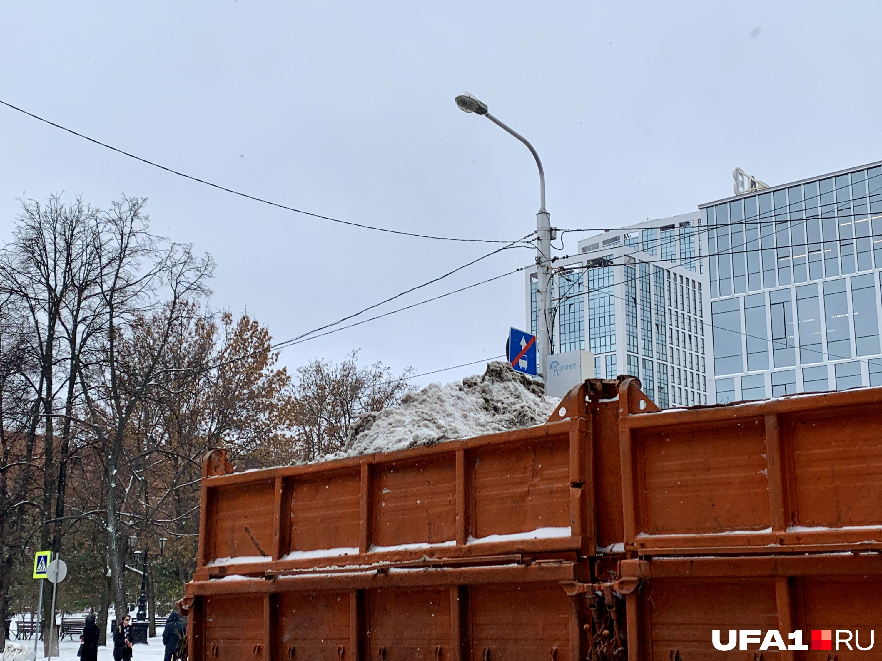 Самосвал готовится к отправке