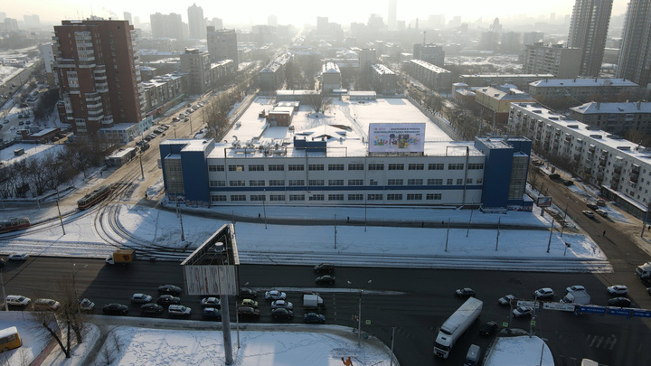 В Екатеринбурге ищут компанию, которая сровняет с землей старейший молочный завод города