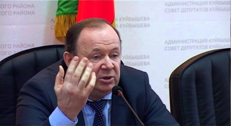 В Новосибирске задержали депутата Заксобрания Владимира Лаптева — его подозревают в получении взятки от коллеги