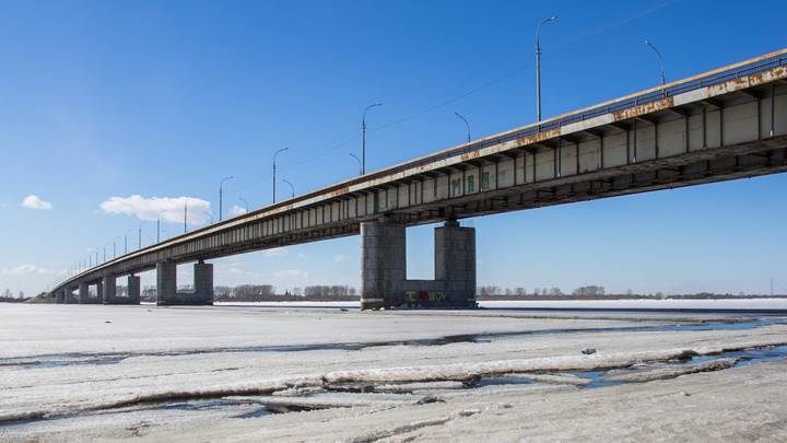 В канун Нового года в Архангельске перекроют для проезда Краснофлотский мост