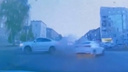 Таксист на «Солярисе» обиделся, что его не пустили в полосу, рванул по встречке и снес BMW X6 — смотрите видео