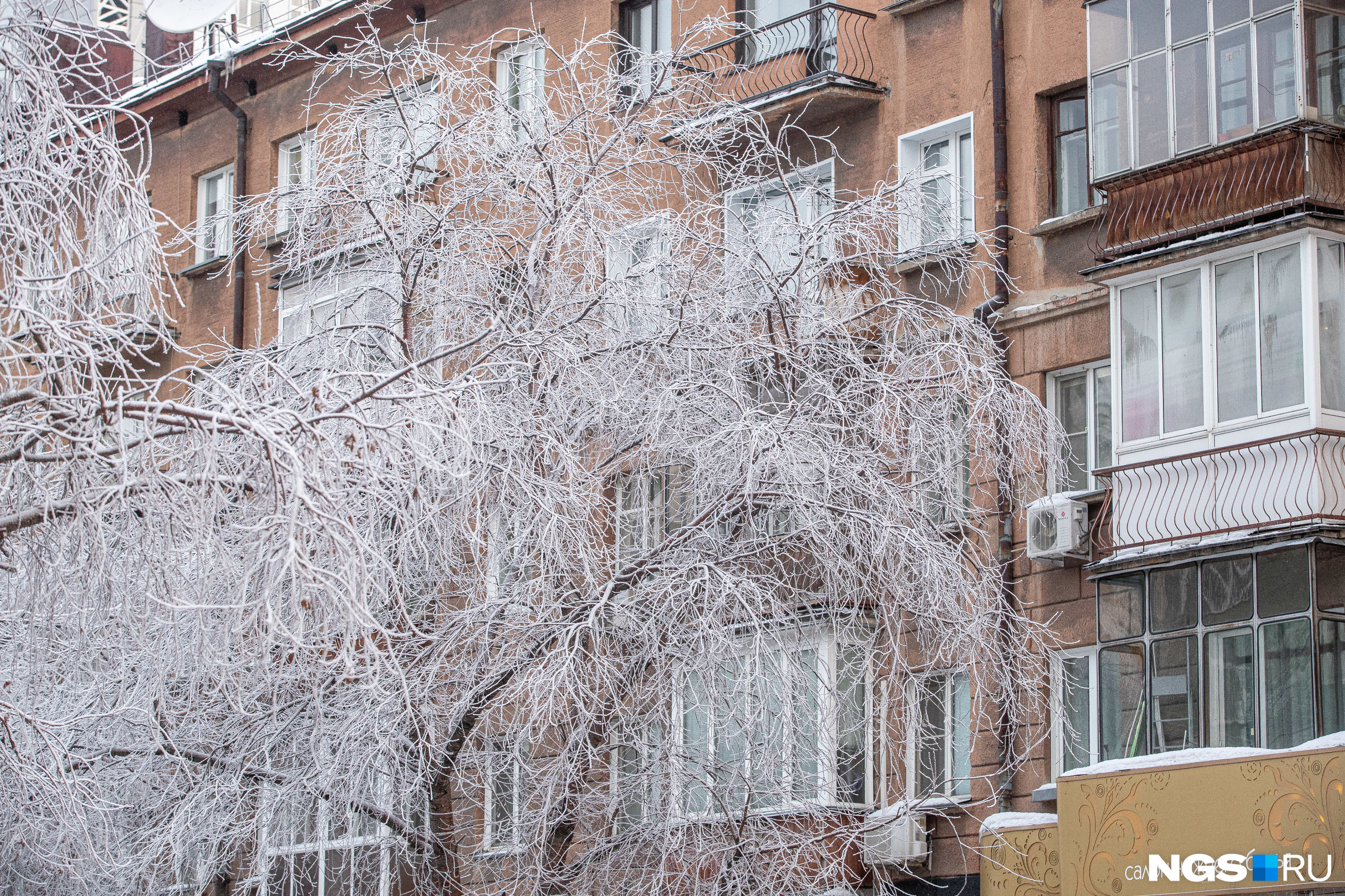 Более десяти домов остались без тепла на левом берегу Новосибирска