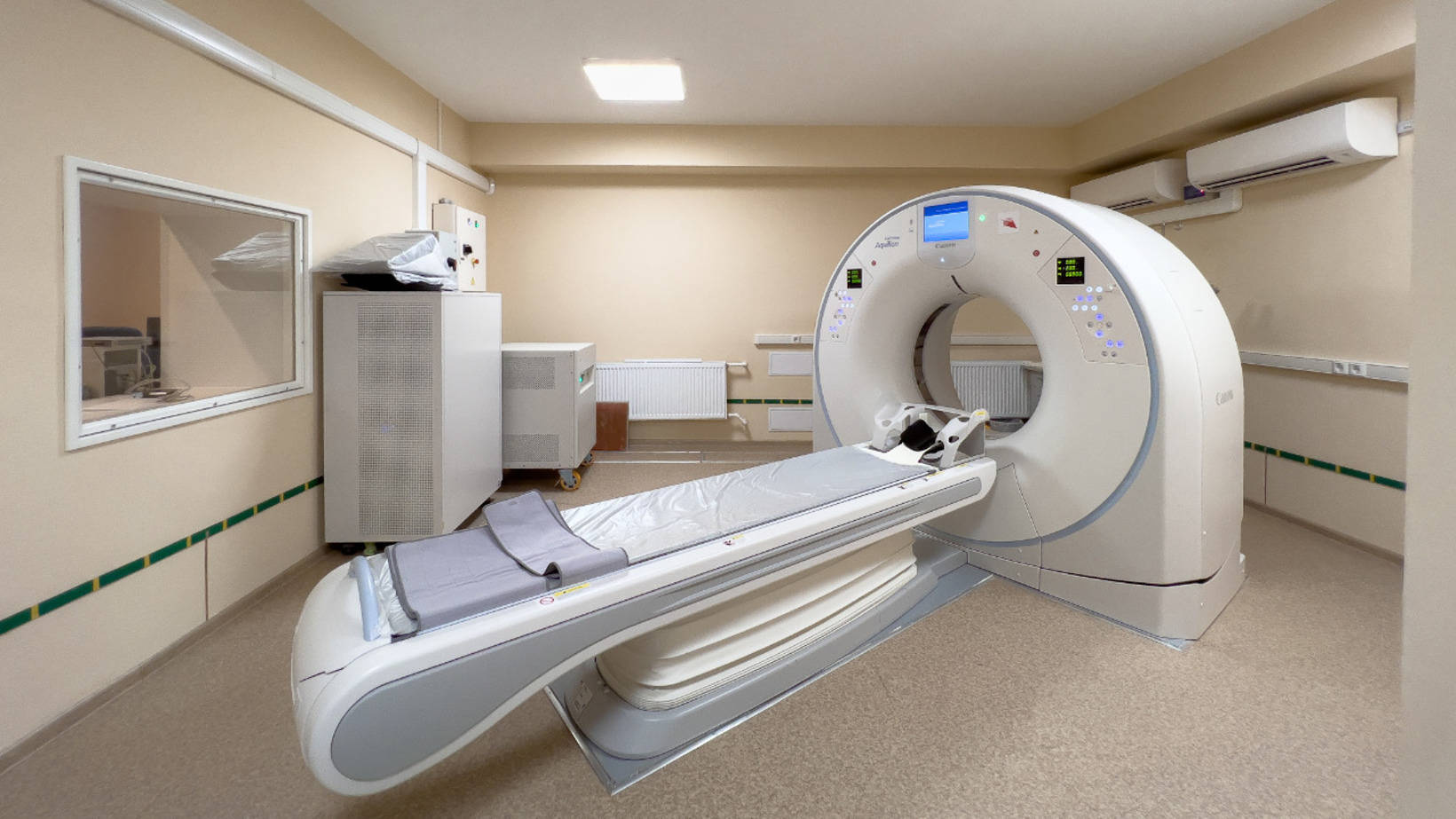 Новый томограф в Северодвинской городской клинической больнице № 2 скорой медицинской помощи начал работать в феврале