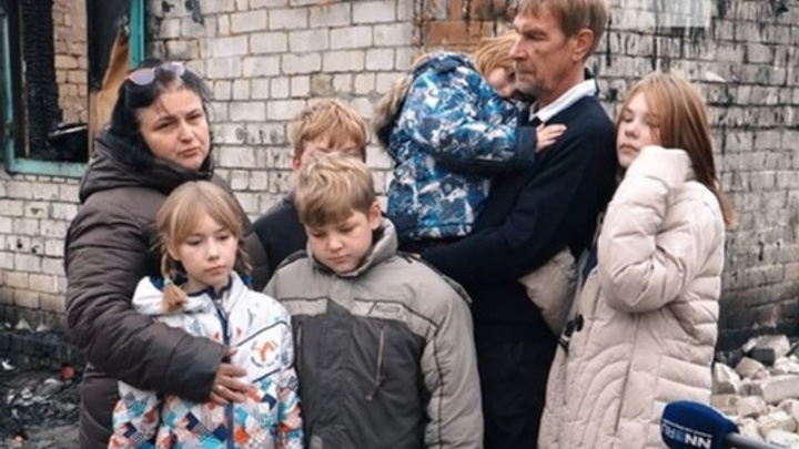 Помогали людям, но сами оказались в беде. В Нижегородской области многодетная семья из-за пожара осталась без крыши над головой