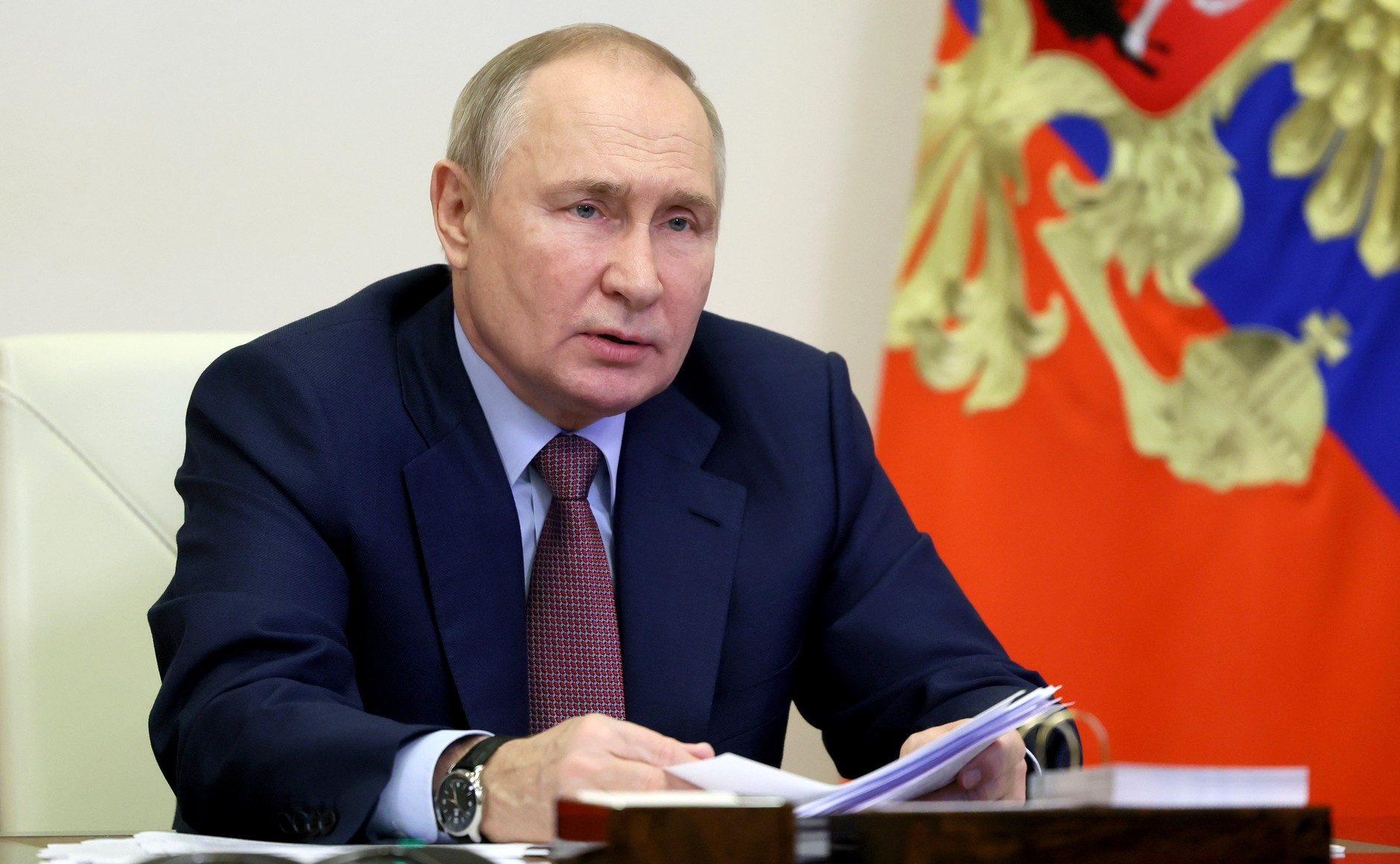 Льготную ипотеку свернут, пособие беременным увеличат: Путин рассказал о планах госполитики на 2023 год