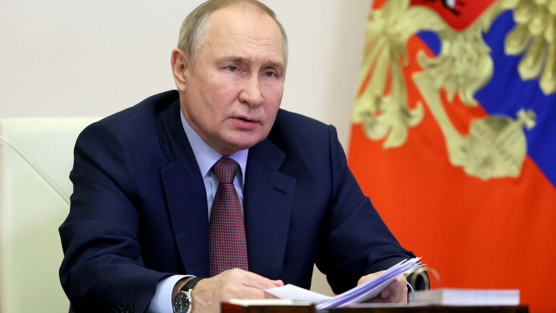 Льготную ипотеку свернут, пособие беременным увеличат: Путин рассказал о планах госполитики на 2023 год