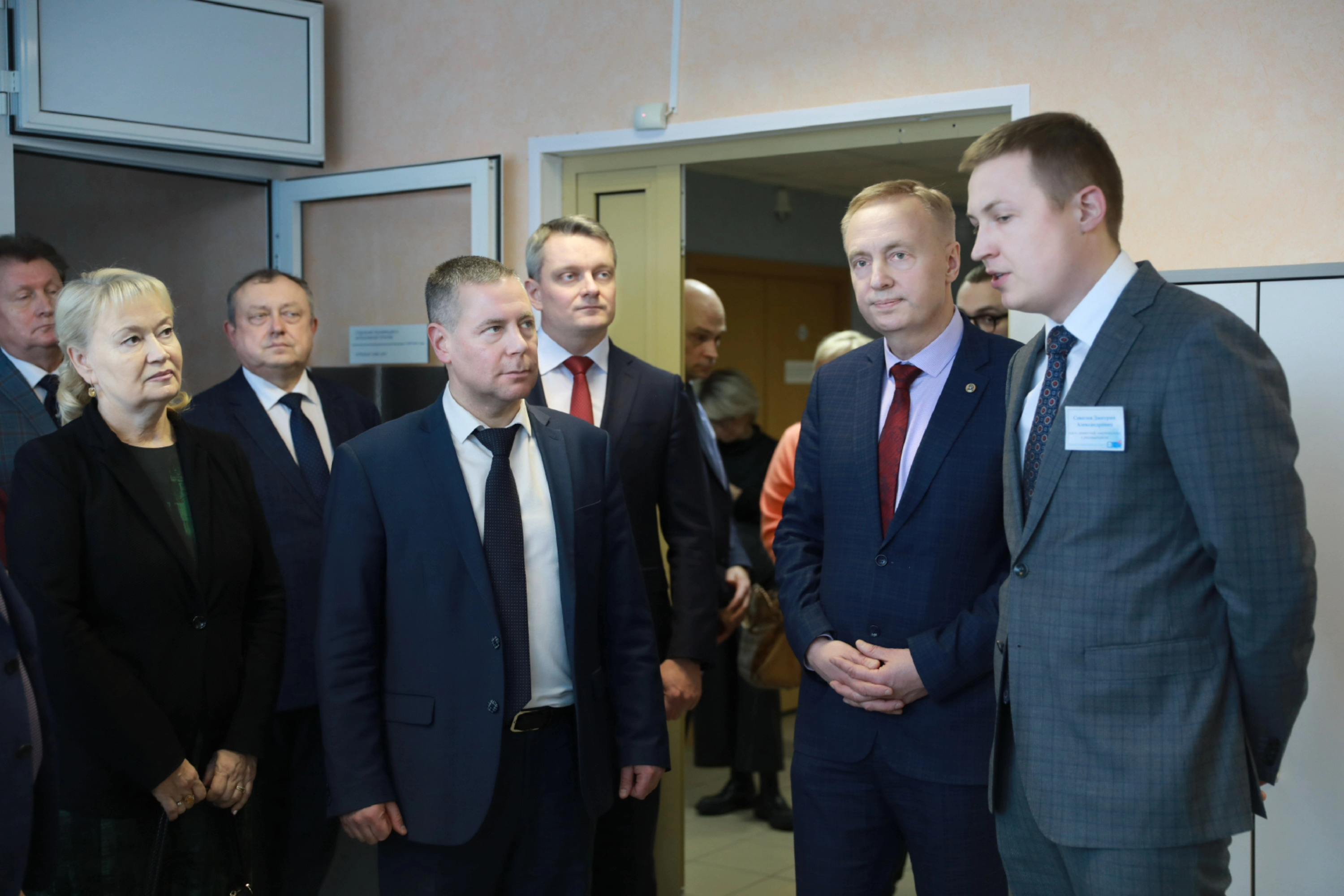 Участие в торжественной церемонии принял губернатор Ярославской области Михаил Евраев