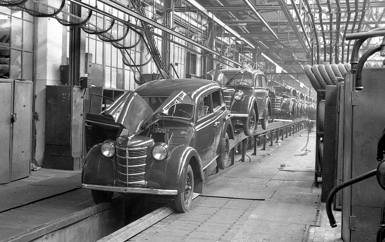 Первой послевоенной моделью стал «Москвич-400»: творческое осмысление Opel Kadett 1938 модельного года
