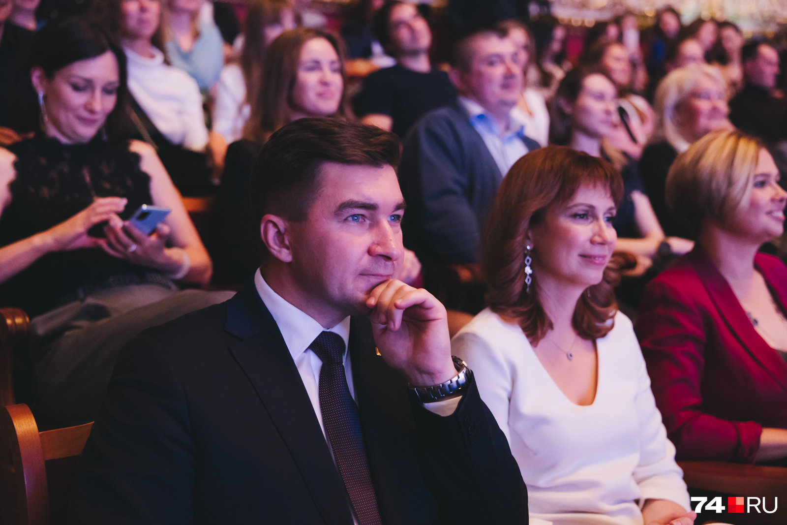 Едва заметная улыбка ректора ЧелГУ Сергея Таскаева Едва заметная улыбка ректора ЧелГУ Сергея Таскаева